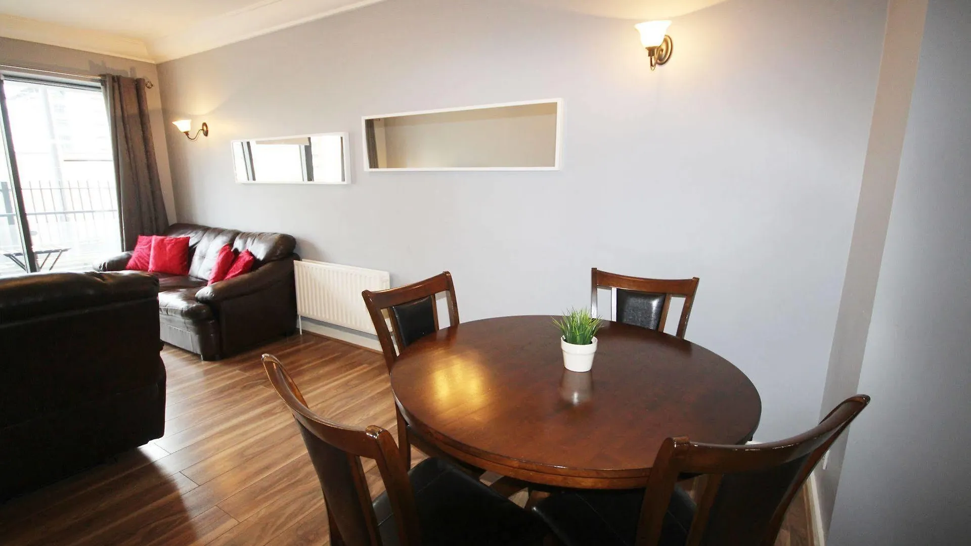 Ifsc Dublin City Apartments